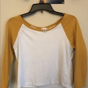 Baseball tee